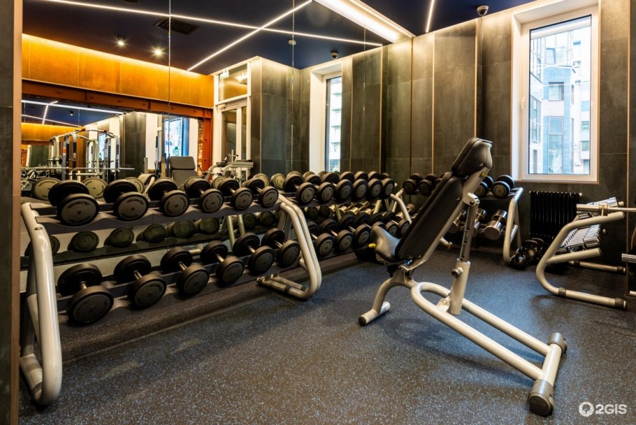 Headlight фитнес-клуб