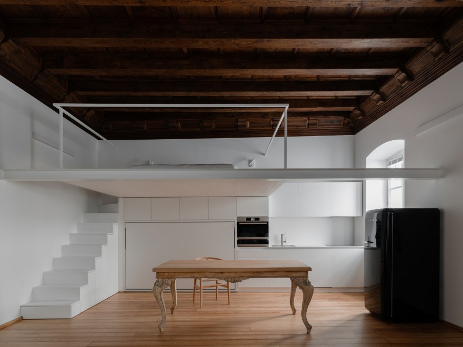 Круглый зал второй ярус