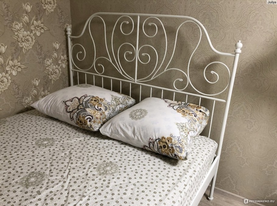 Новогодняя комната подростка девочки