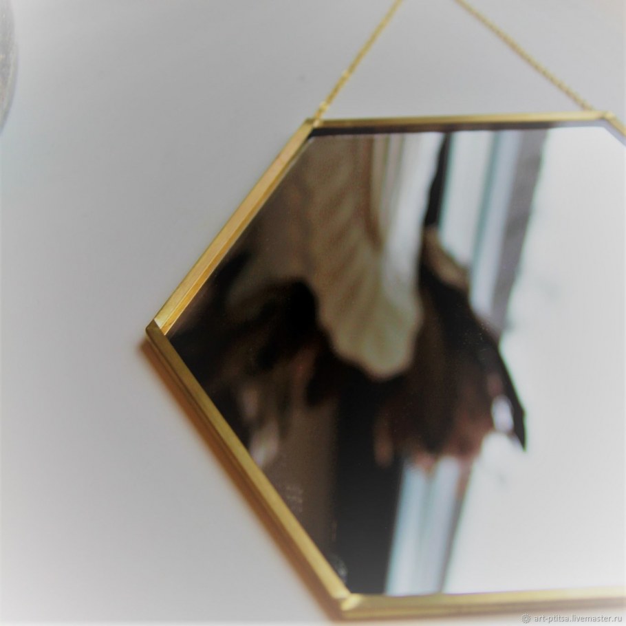 Металлические молдинги для стен