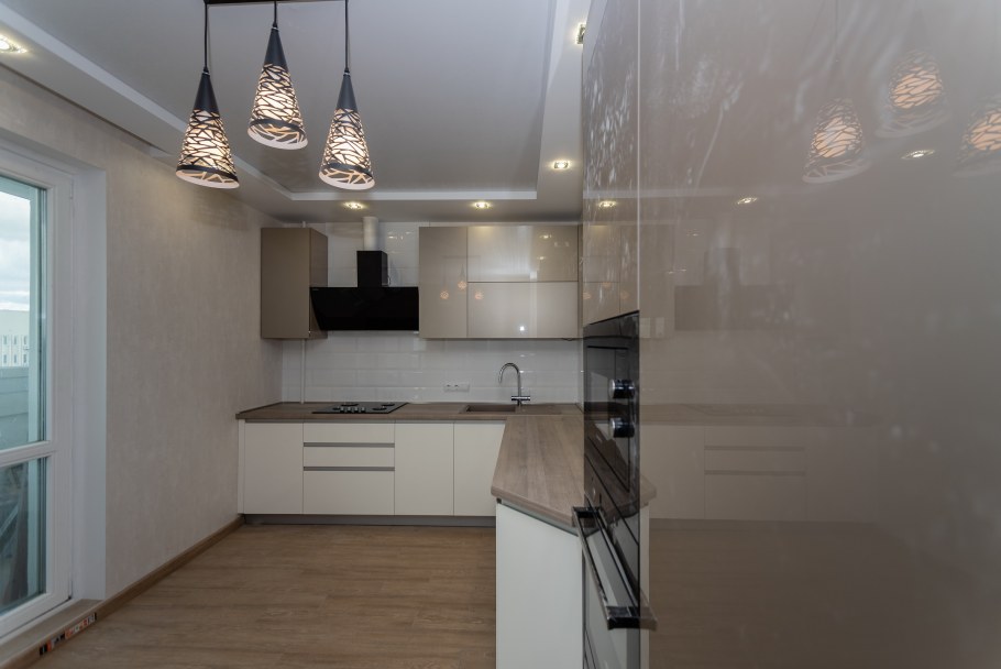 Кухня белый глянец