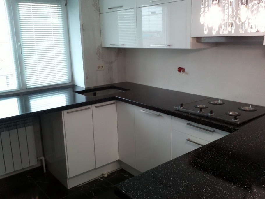 Кухонный подоконник столешница