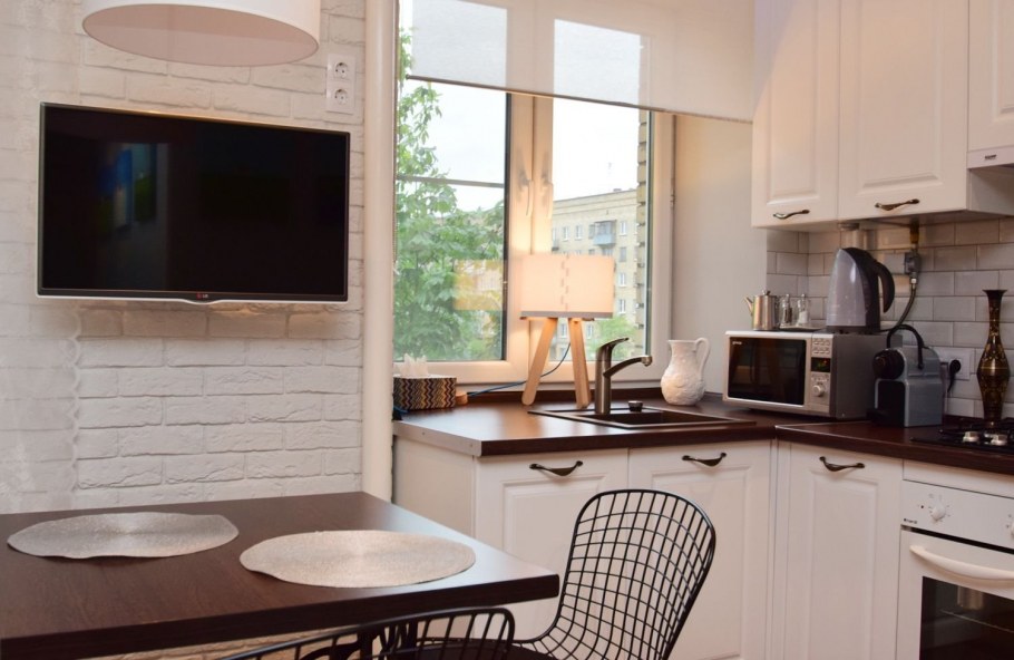 Кухонный гарнитур со стойкой