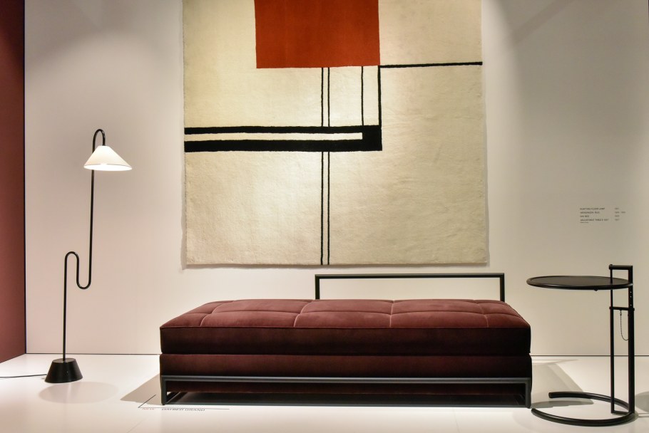 Шезлонг Cassina модель lc4