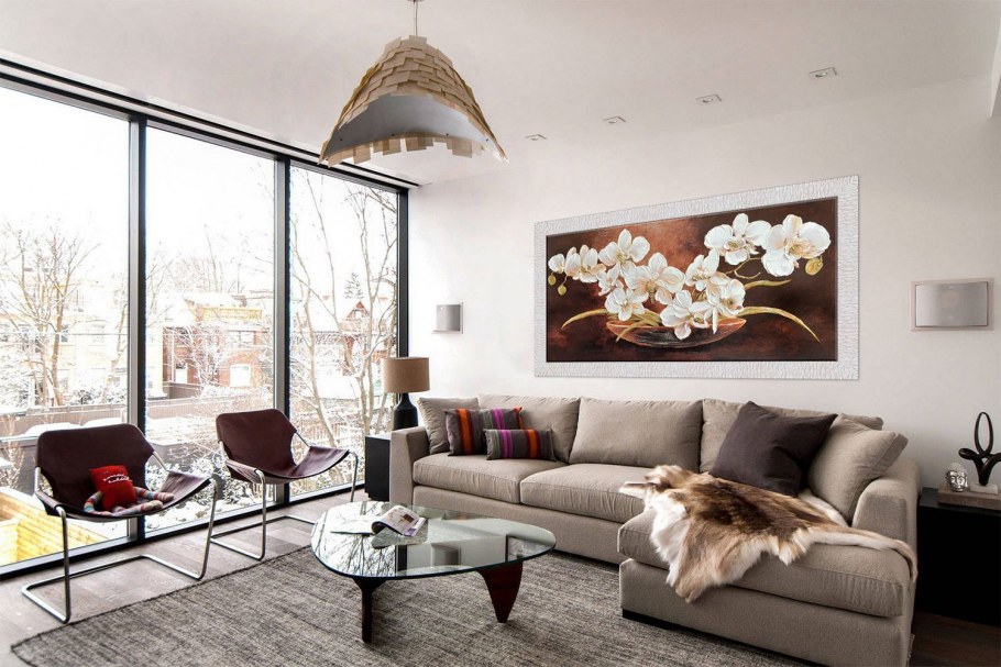 Картины в интерьере гостиной в современном стиле