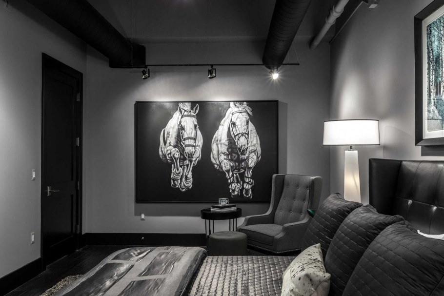 Гостиная в черном цвете