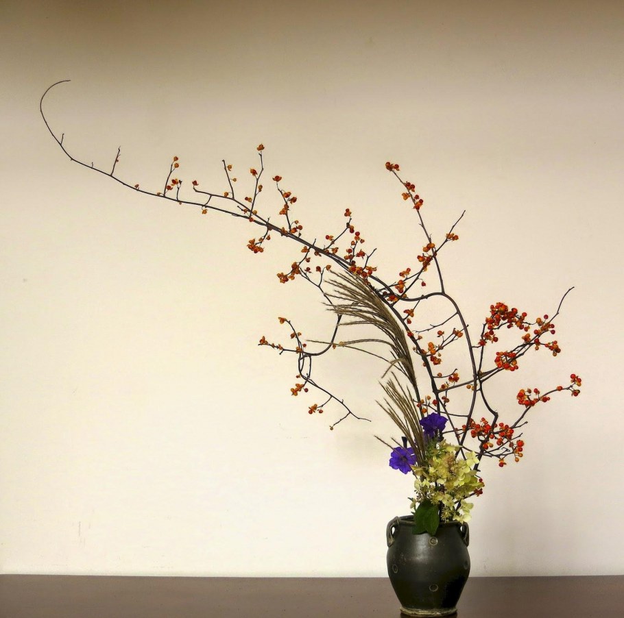 Икебана осенняя Япония