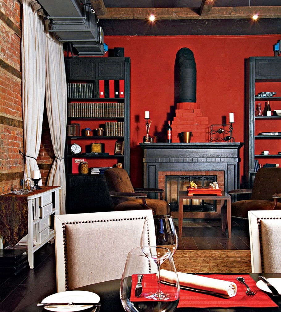 Красный цвет в интерьере кафе