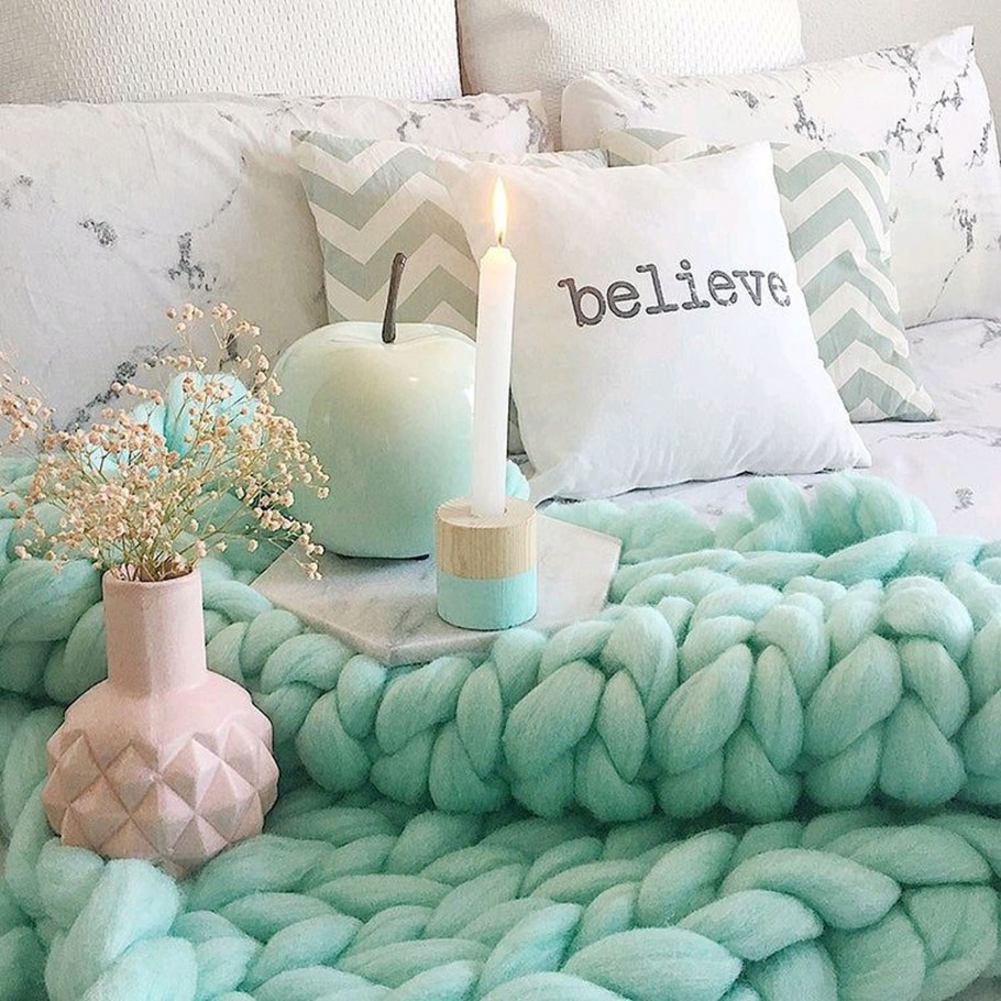 Мятный плед крупной вязки