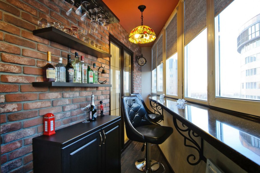 Балкон цвет стен терракот