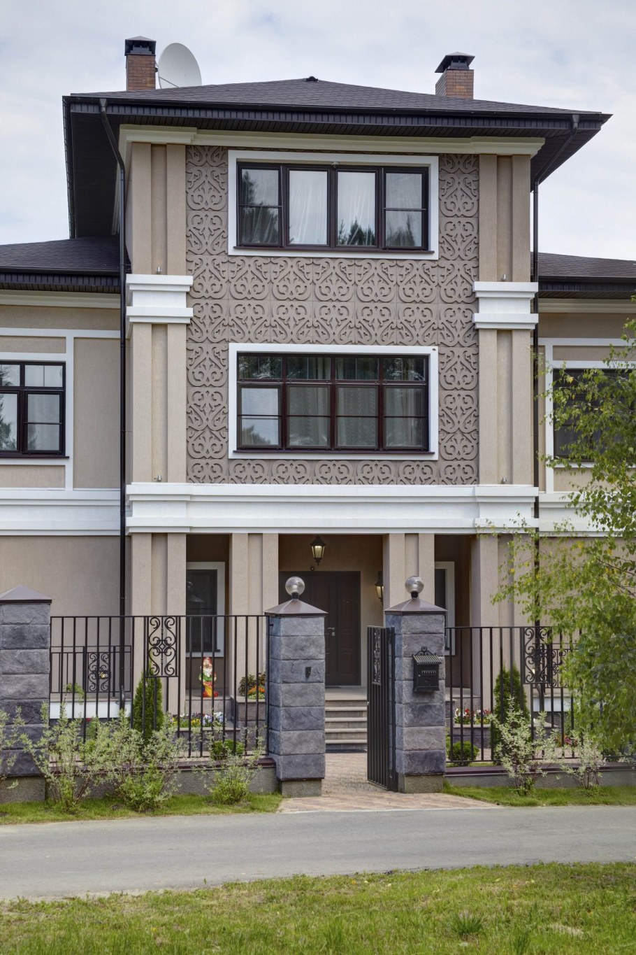 Коттедж Неоклассика экстерьер