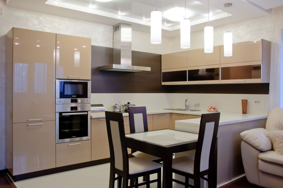 Глянец фасады Эгер кухня