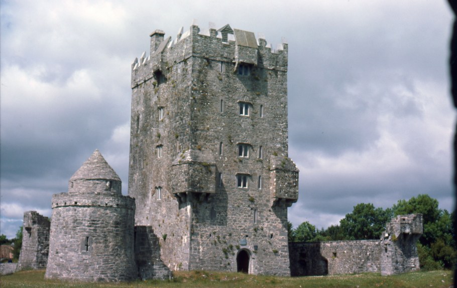 Замок Molly Lodge в Англии