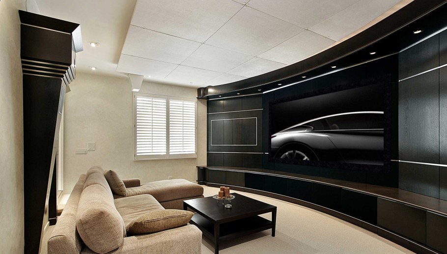 Домашний кинотеатр в гостиной