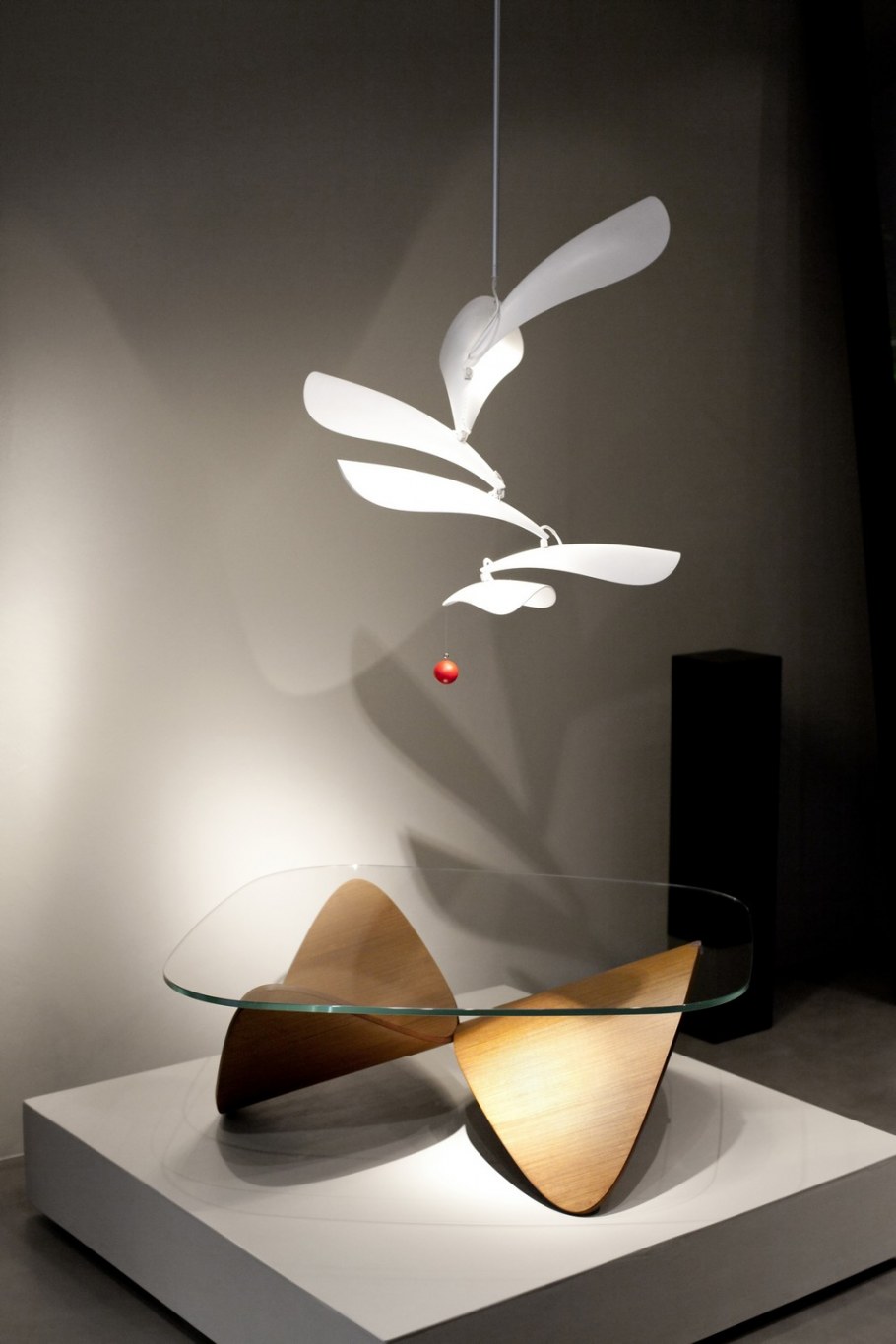 Минималистичные предметы интерьера