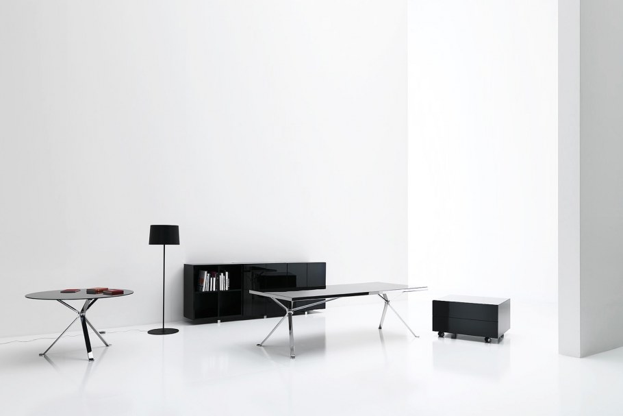 Hi Tech mebel dlya Ofisa