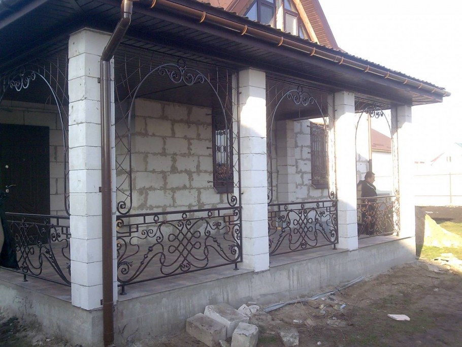 Кованые террасы к дому