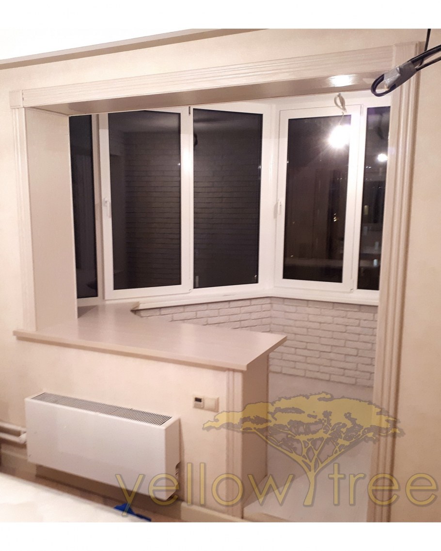 Балконная дверь с окном