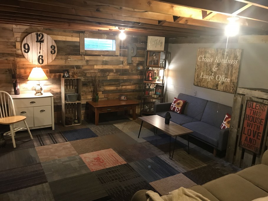 Комната в подвале