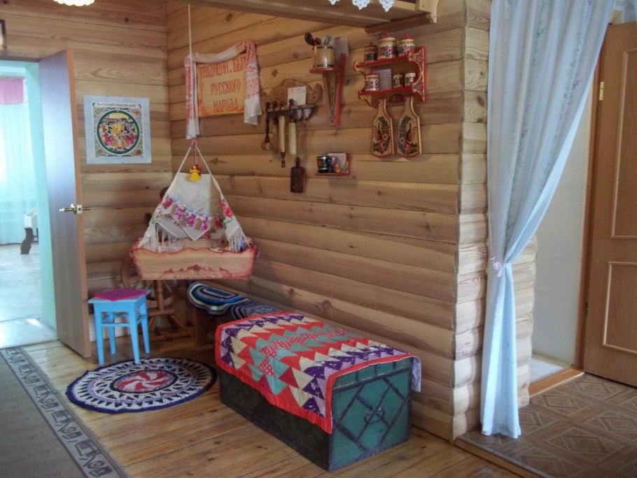 Русская изба Горница