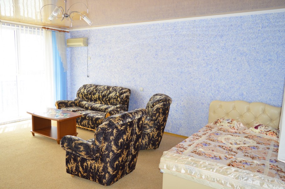 Приморское Крым эллинг Приморец