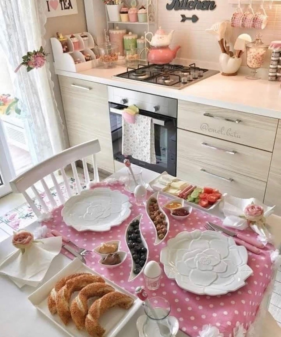 Композиция на кухонный стол