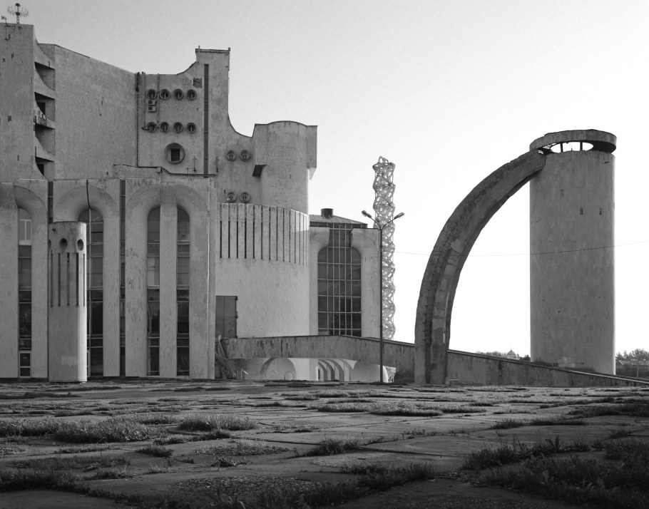 Брежневский брутализм