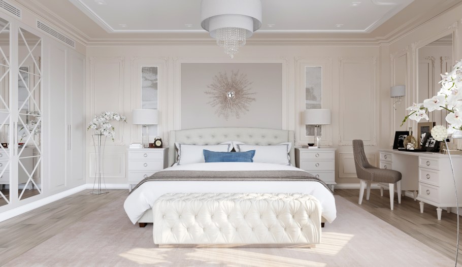 Спальня в классическом стиле в светлых тонах 12м2