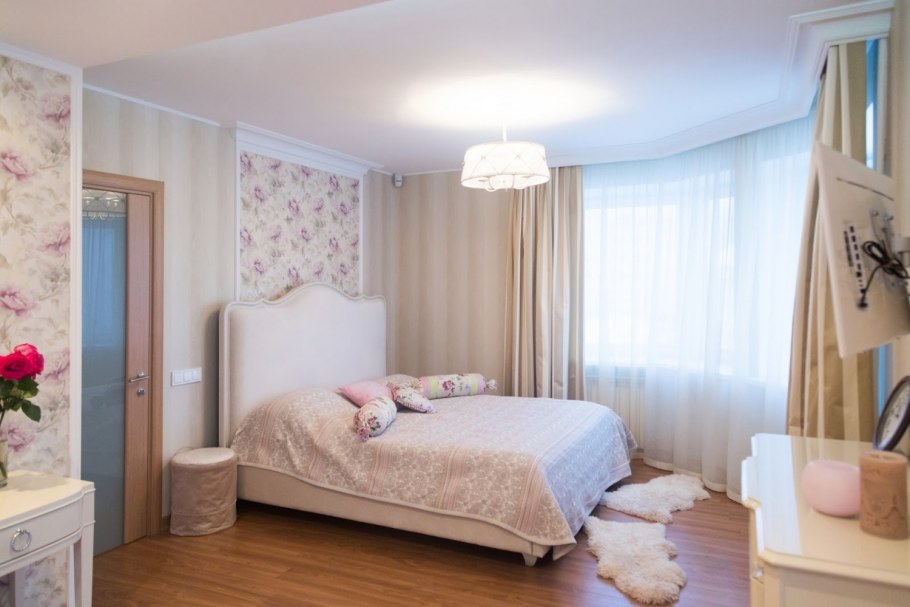 Обои в спальню нежные тона