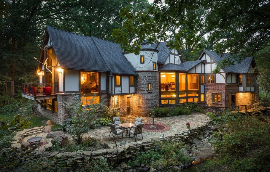 Уютный домик в лесу