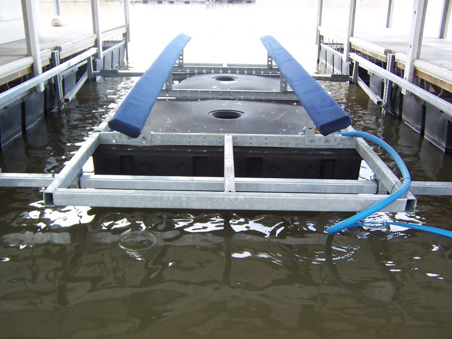 Слип для лодки