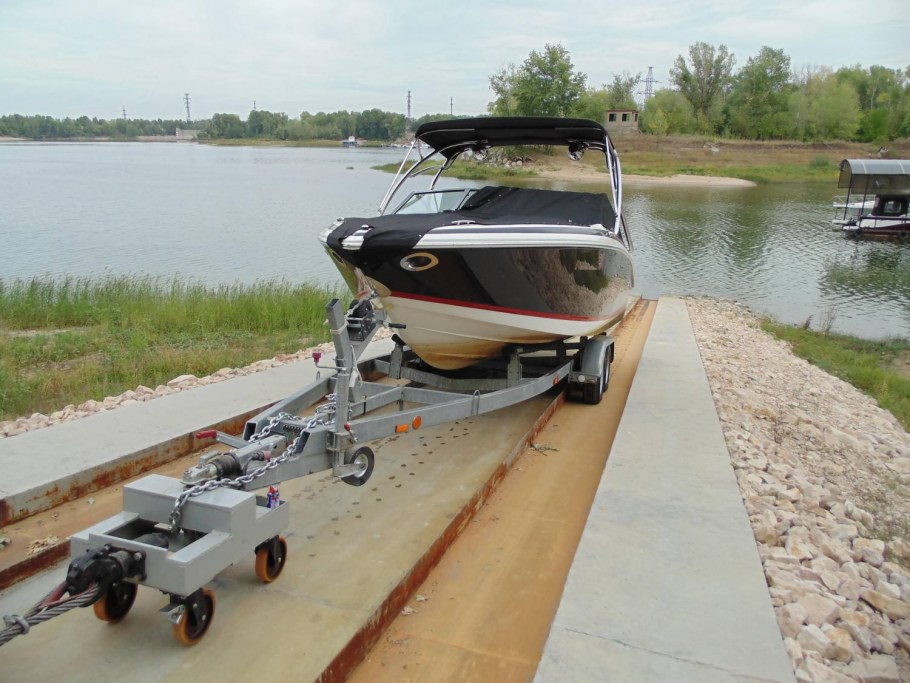Слип для лодки