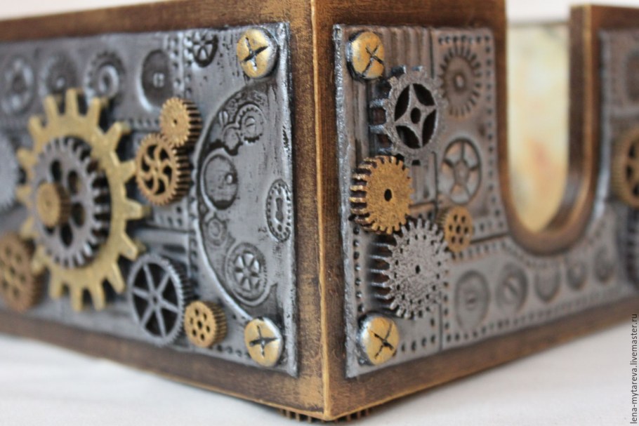 Ключница в стиле стимпанк
