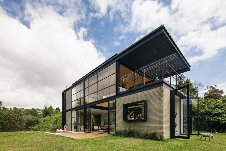 Дом из контейнеров в стиле лофт