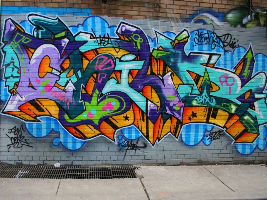 Граффити на стене