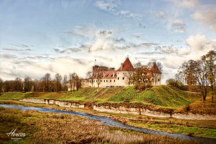 Развалины замка Ливонского ордена
