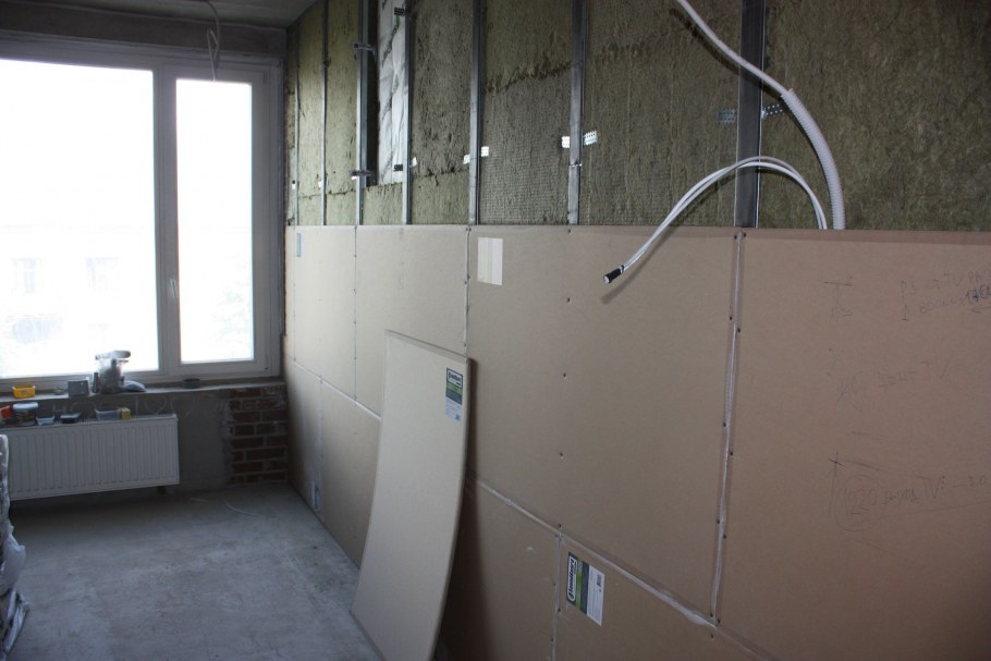 Спальня панелька шумоизоляция