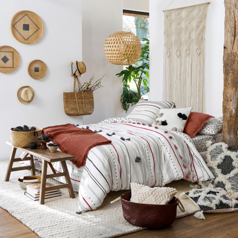 Спальня в стиле Кантри