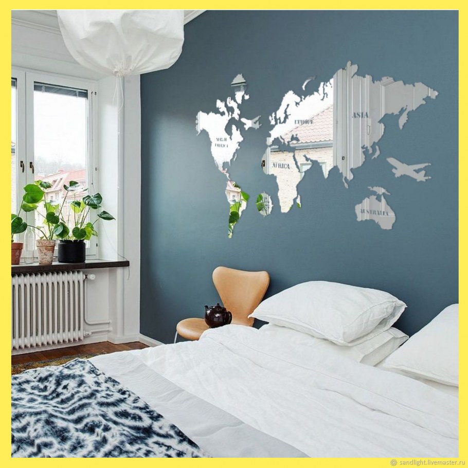 Спальня с белыми стенами