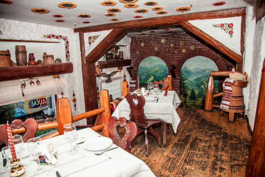 Кафе в украинском стиле