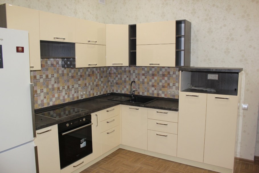 Современные кухни