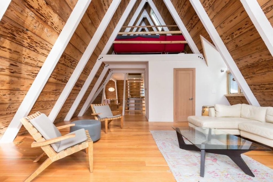 Дом шалаш интерьер