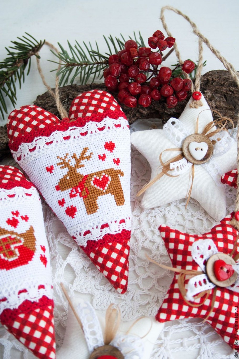 Новогодние игрушки