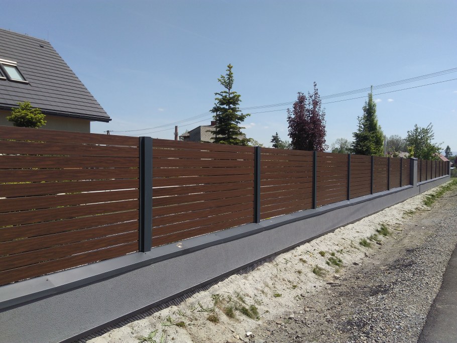 Лицевой забор