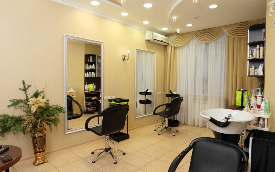Интерьер салона красоты эконом