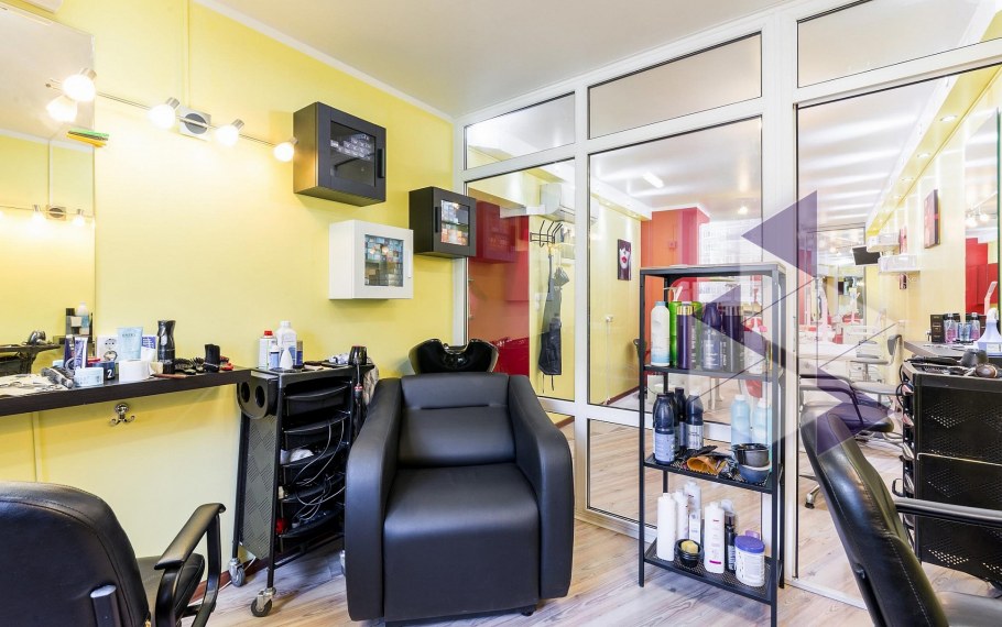 Интерьер парикмахерская эконом класса