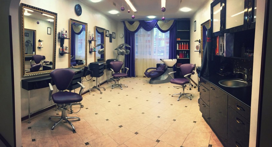 Маленький кабинет парикмахера