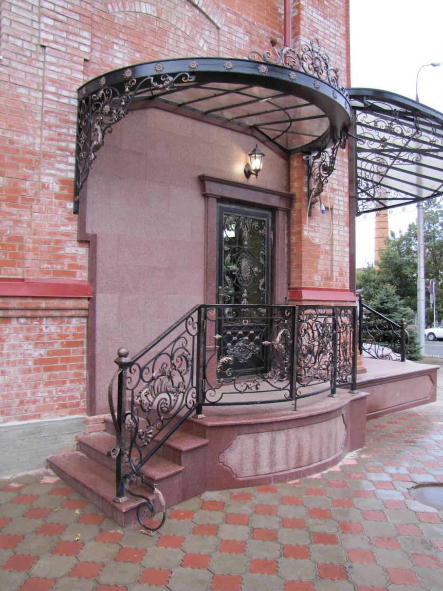 Кованое крыльцо