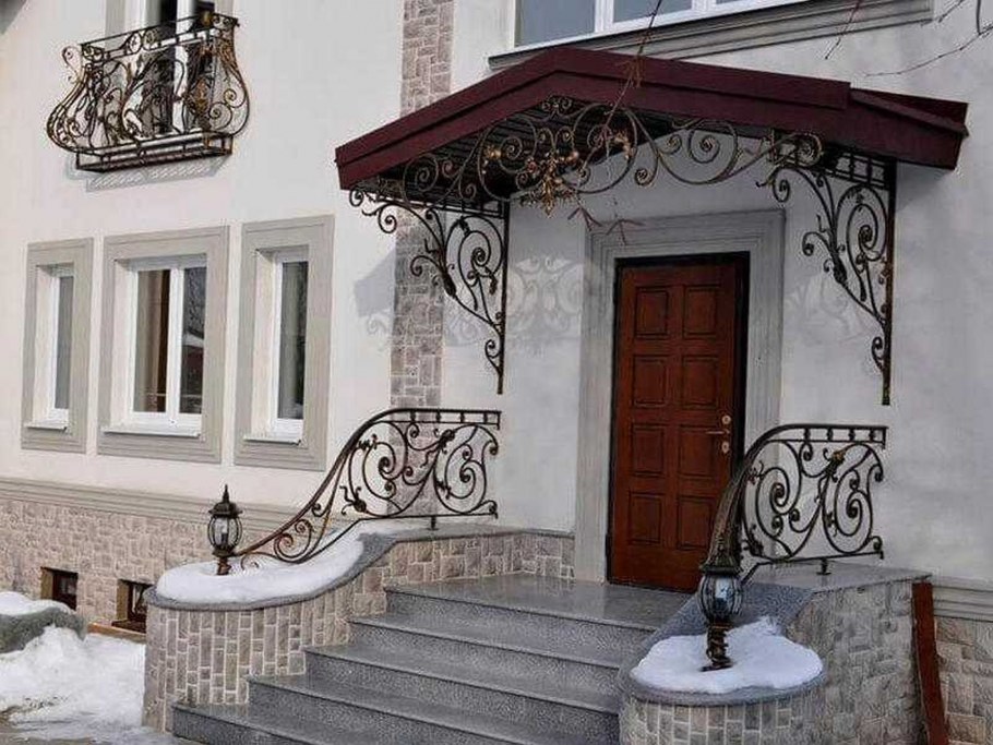 Кованое крылечко к дому