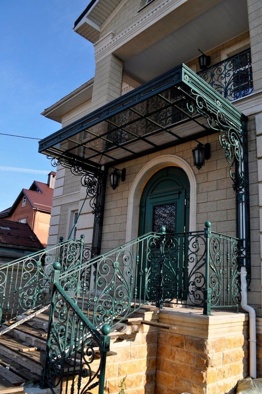 Образцы кованных крылечек для ЗАГСА